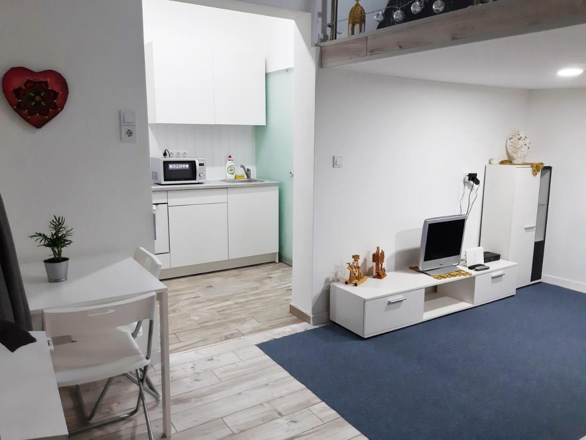 Oriental Apartment Near Gozsdu Udvar Budapest Exteriör bild